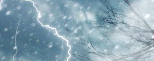 Снег с грозой - приметы